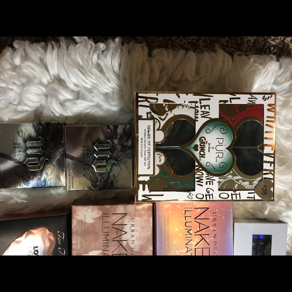 Makeup Lot - Picture 3 of 7